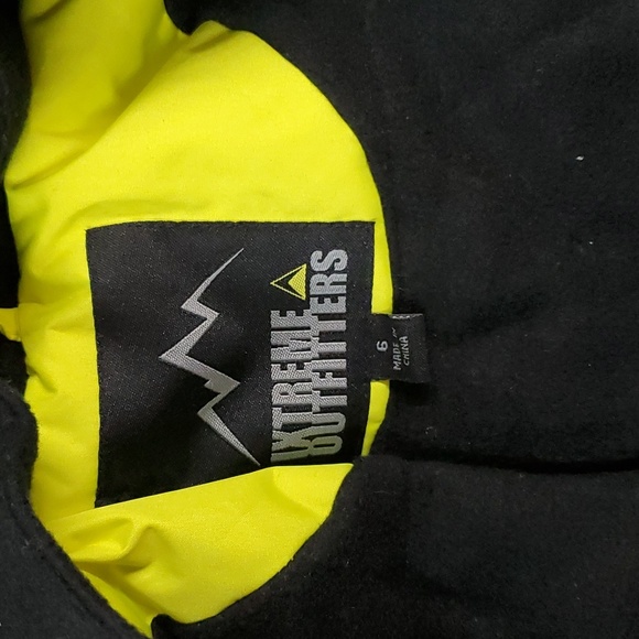 Extreme Outfitters winter jacket with hood, size 6 - Picture 2 of 6